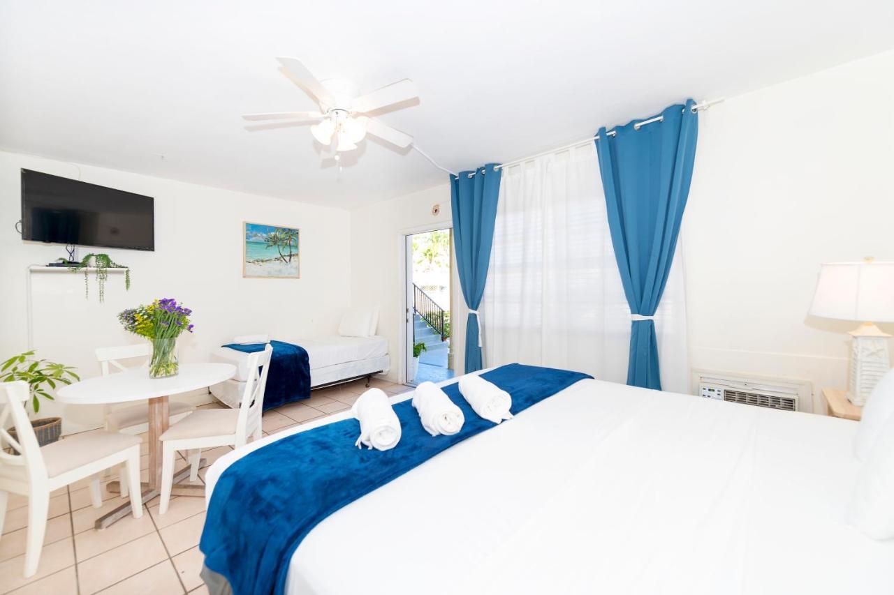 Tropic Isle Hotel & Apartment Hollywood Bagian luar foto