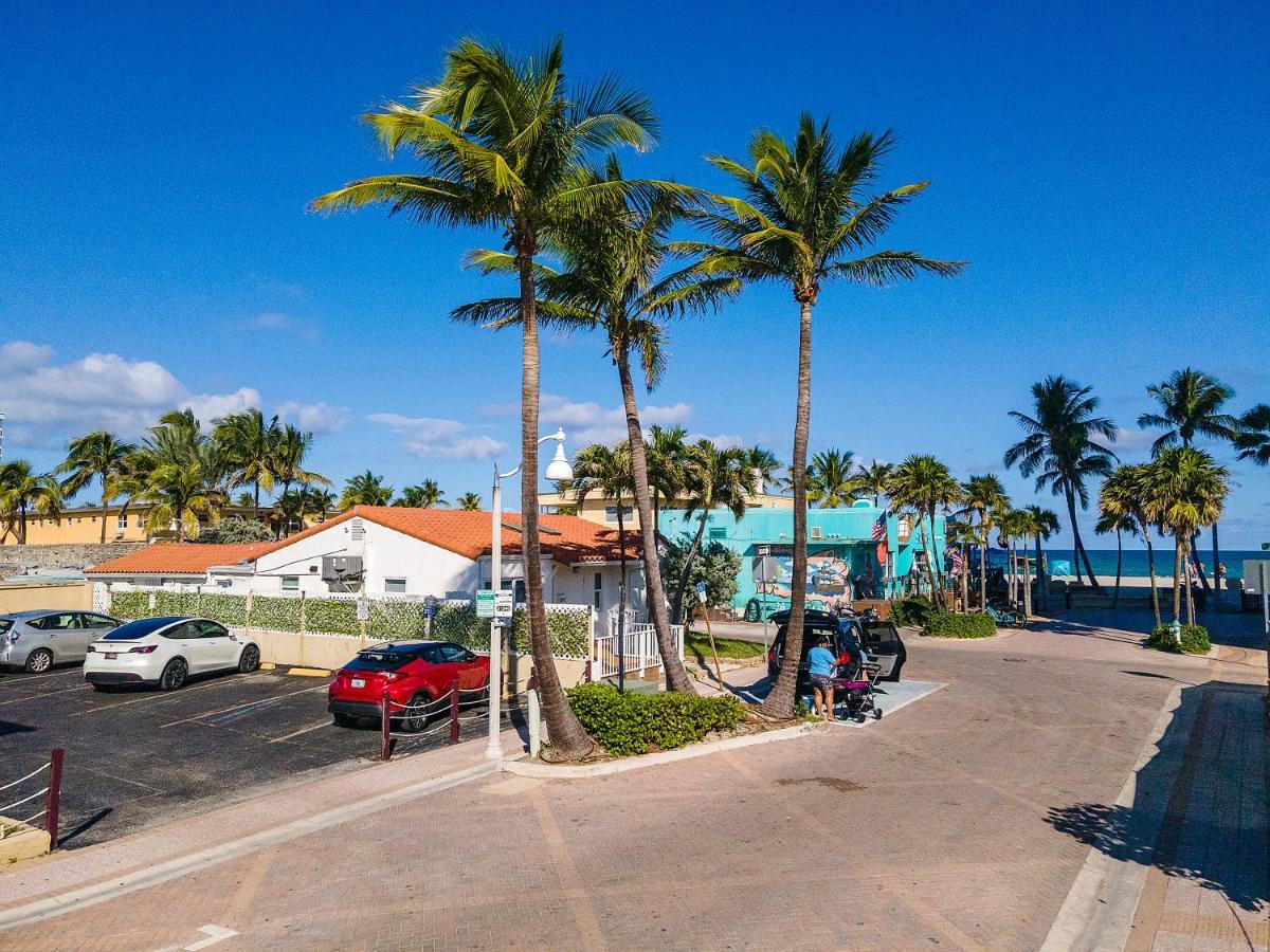 Tropic Isle Hotel & Apartment Hollywood Bagian luar foto
