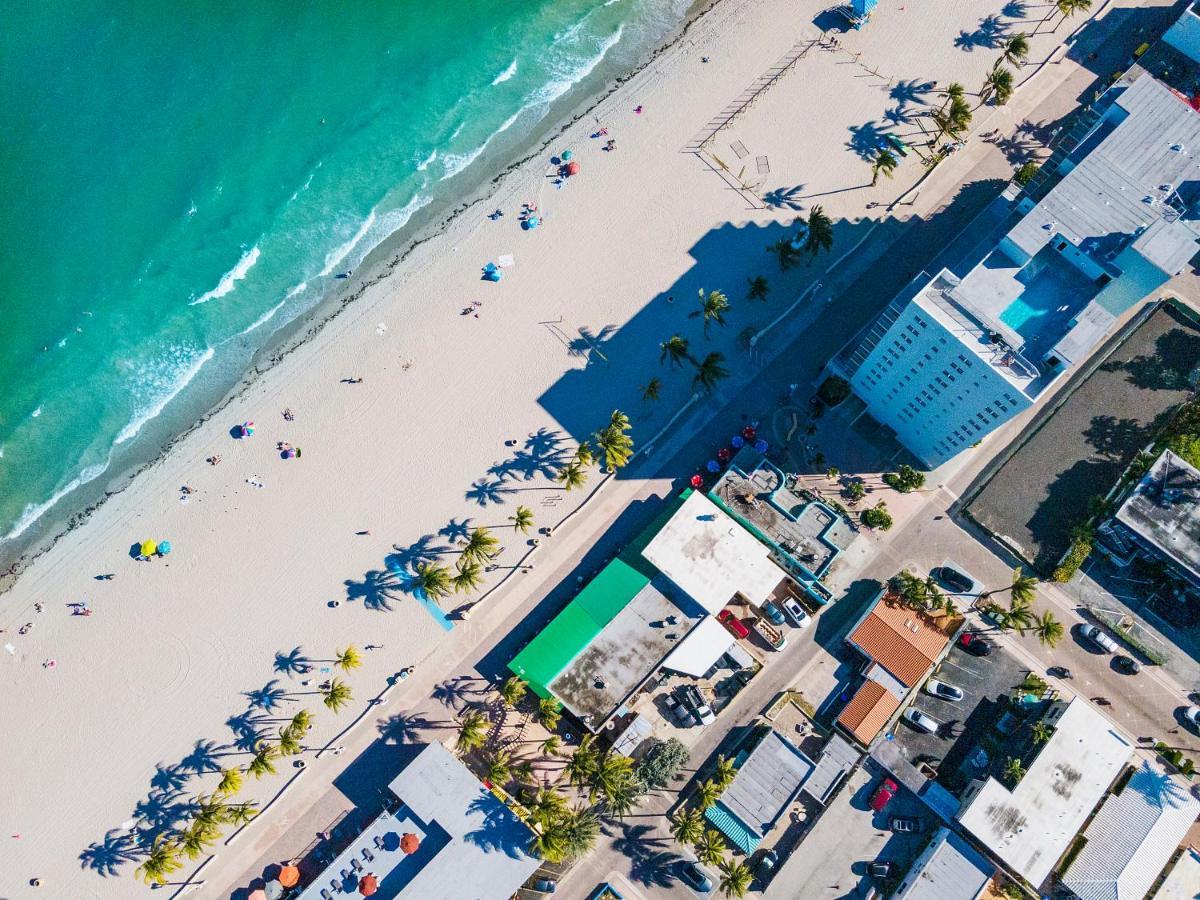 Tropic Isle Hotel & Apartment Hollywood Bagian luar foto