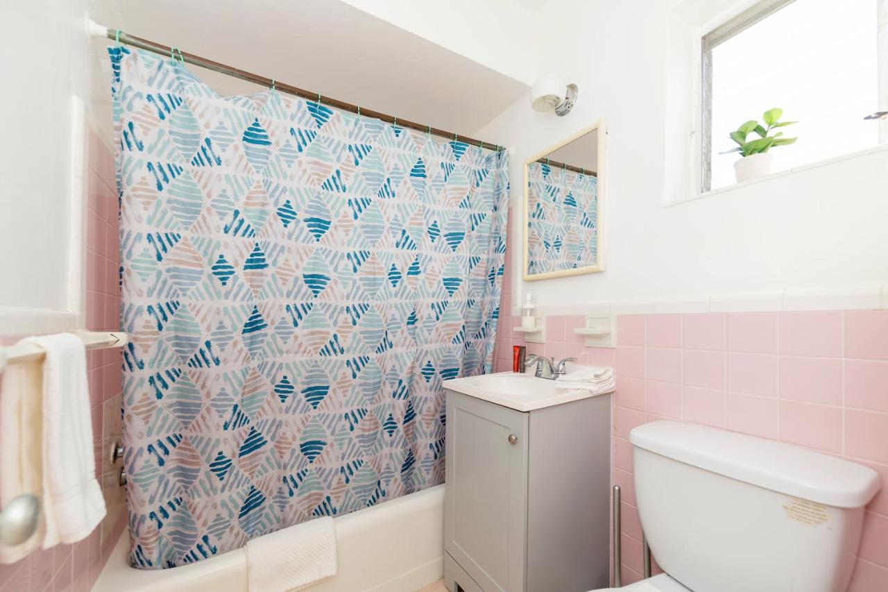 Tropic Isle Hotel & Apartment Hollywood Bagian luar foto