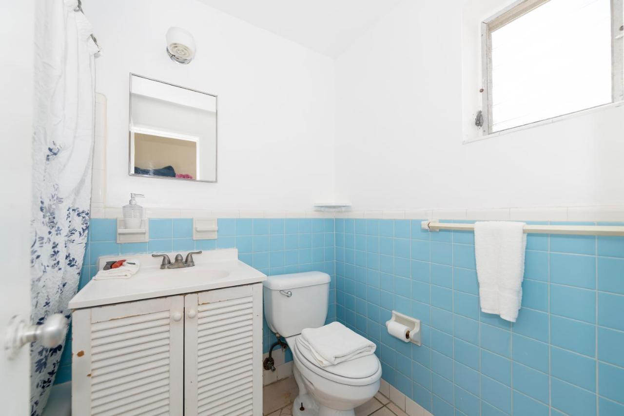 Tropic Isle Hotel & Apartment Hollywood Bagian luar foto