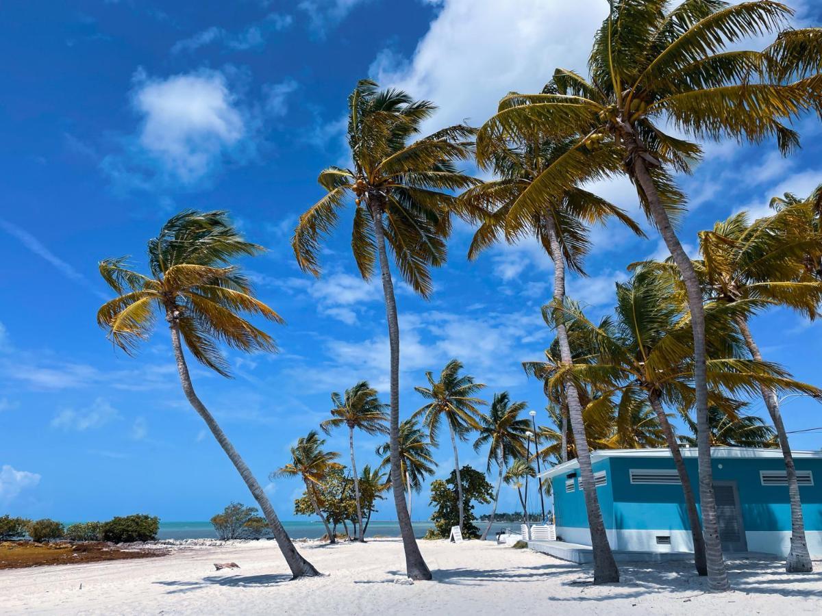 Tropic Isle Hotel & Apartment Hollywood Bagian luar foto